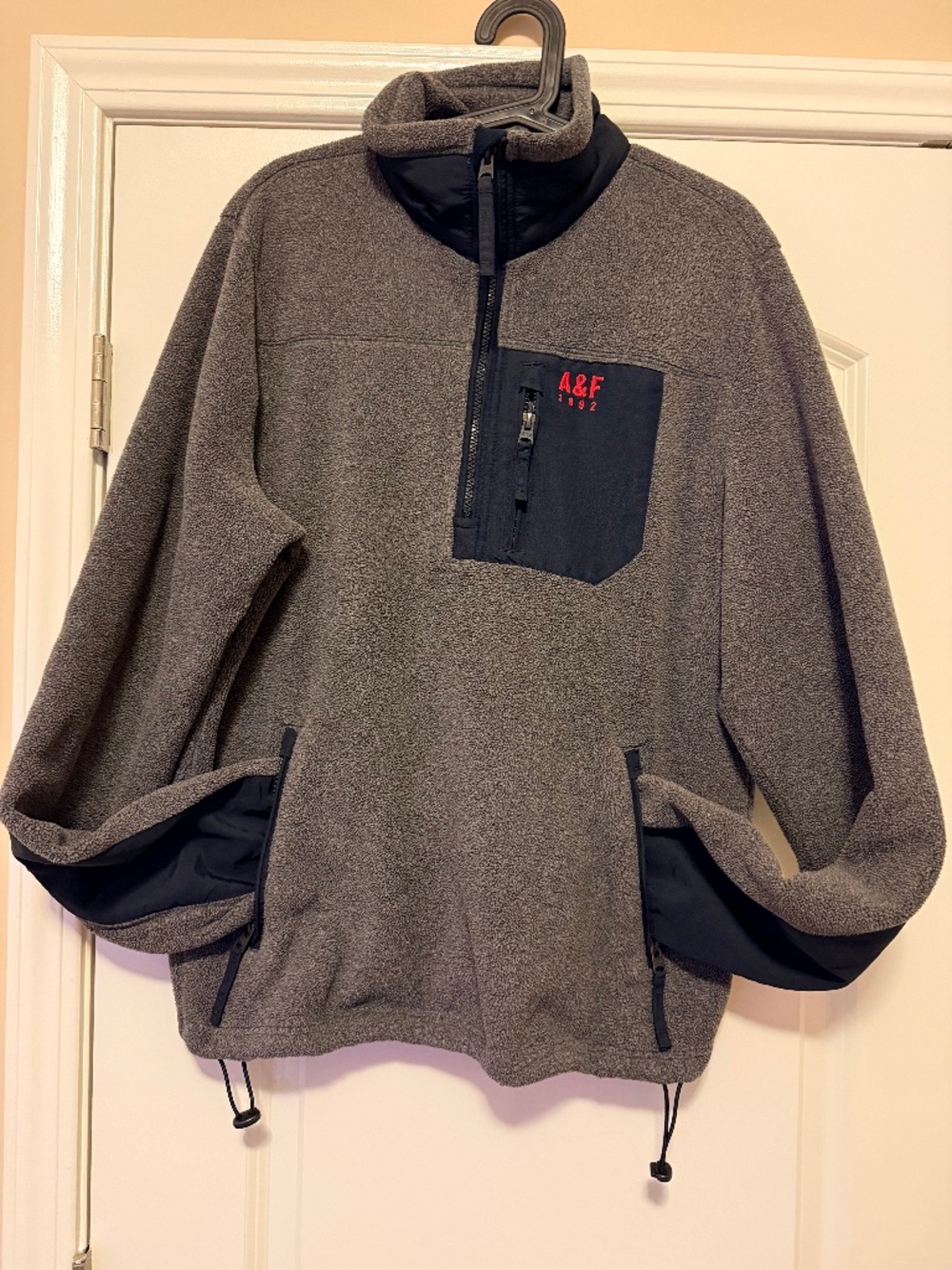 Abercrombie & Fitch 3/4 zip fleece